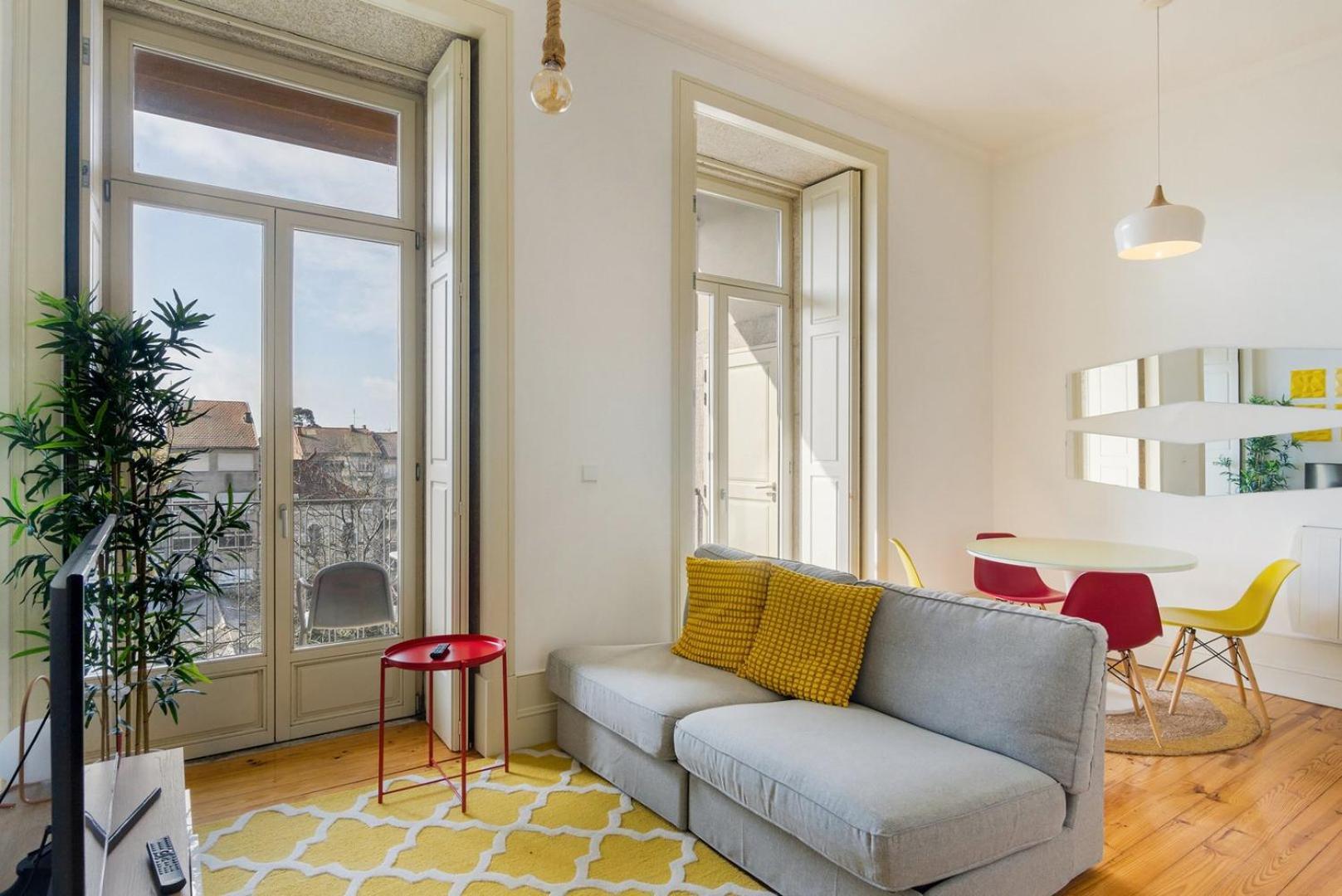 Guestready - Urban Oasis With Private Balcony Διαμέρισμα Πόρτο Εξωτερικό φωτογραφία